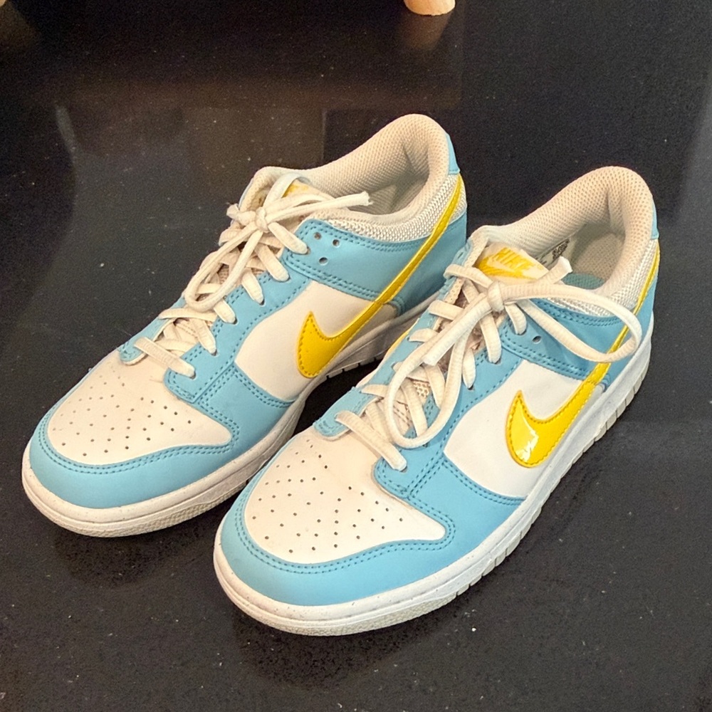 Nike Dunks Sneakers in Blue and Yellow